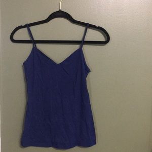 V-neck tank top